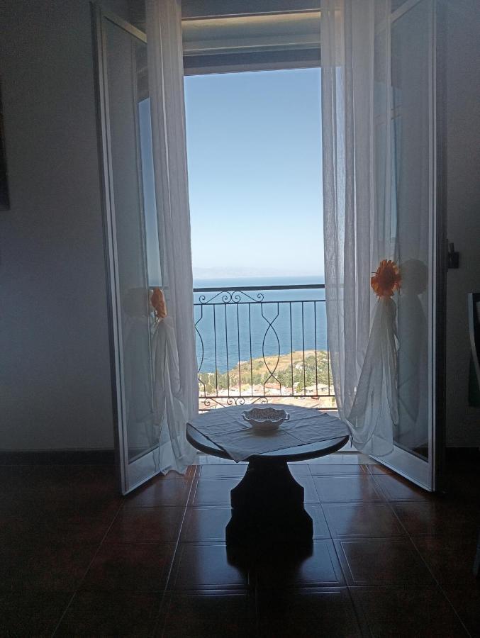 Villa Johnny And Mary'S House Breathtaking View タオルミーナ エクステリア 写真